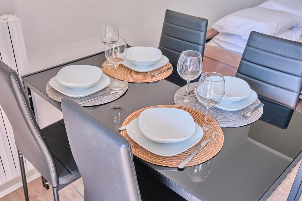 Apartamento Monza-Centro Modern Flat Near Train Station Exterior foto